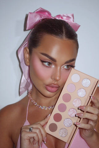 Blushing Neutrals palette Limited Edition